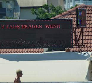 Einkaufsmöglichkeiten vor dem Hotel