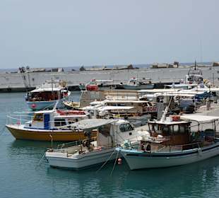 Hafen von Agia Galini