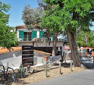 Außenansicht des "Les Terrasses du Racou"