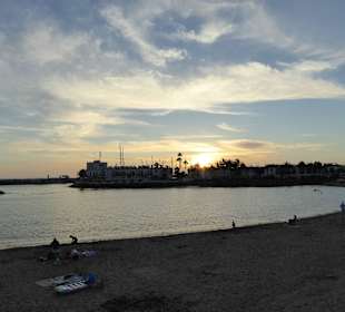 Sonnenuntergang am Strand von Mogan