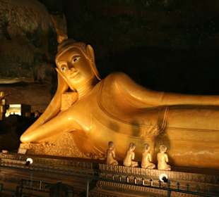 Im "monkey temple"