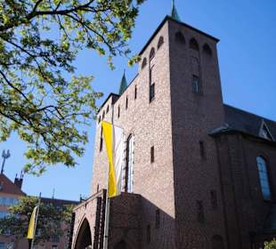 Kirche St. Engelbert