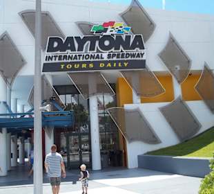 Eingang zum Speedway Daytona