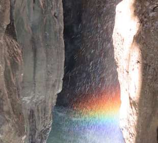 Regenbogen in der Klamm