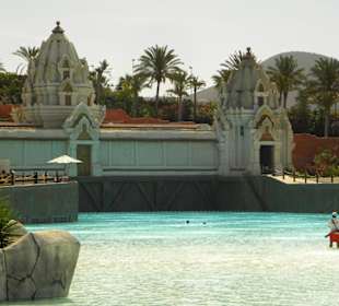 Wave Palace