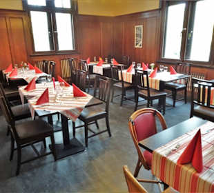 Blick in die Gasträume des Restaurant Municipio