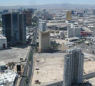 Aussicht v. d. Plattform über L.V.