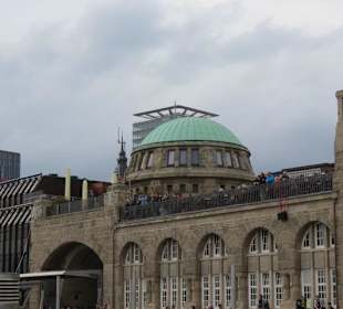 823. Hamburger Hafengeburtstag