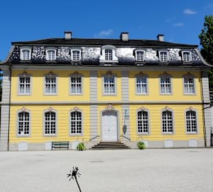 Seitenflügel des Schlosses