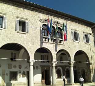 Pula Altstadt