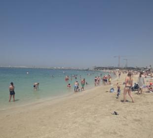 La Mer Beach