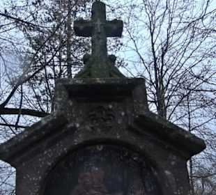 Stationenweg am Kreuzberg Bremelau