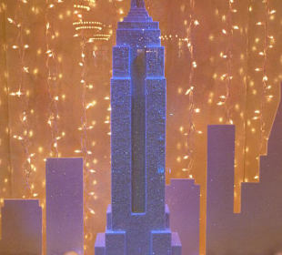 Nachbildung des Buildings im Eingangsbereich