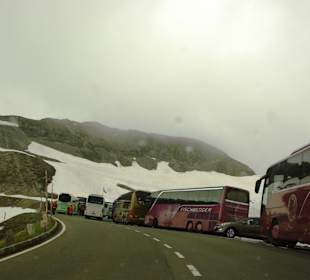 GG Abfahrt mit Prozession Pilger Busabholungen