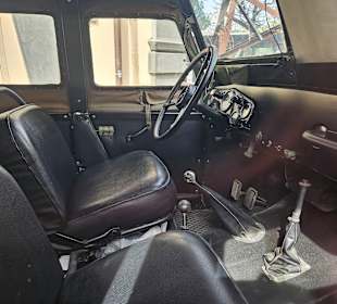 GAZ69 von innen