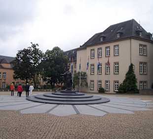 Place Clairefontaine