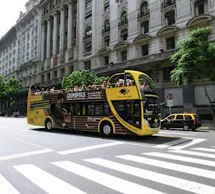 Bus ist offen und 6 sprachig