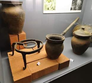 Historische Bodenfunde im Freilandmuseum