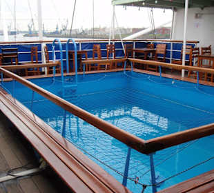 Pooldeck