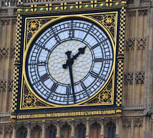 Particolare dell'orologio