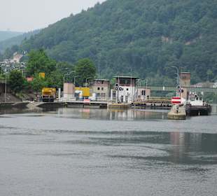 Schifffahrt auf dem Neckar