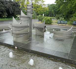 Bummel entlang der Elbuferpromenade
