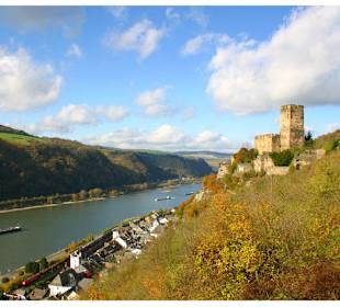 Kaub am Rhein mit Burg Gutenfels