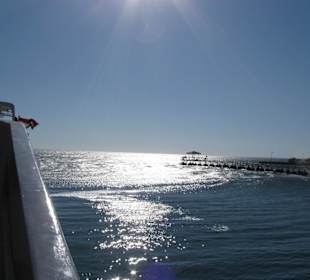 Sonnenaufgang auf See