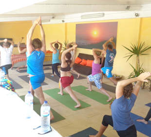 Yoga for Surfers / Group Lesson