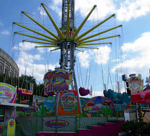 Älteres Fahrgeschäft