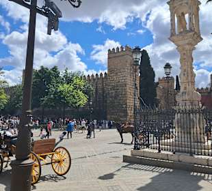 Plaza del Triunfo in Sevilla