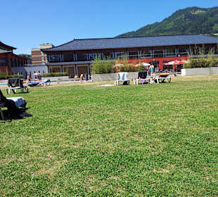 Liegewiese vom Asia Spa