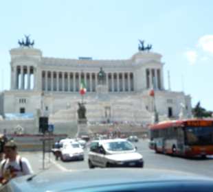 Denkmal  nur um die Ecke