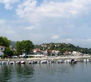 Marina (kleiner Hafen beim Nebenort Platamonas)