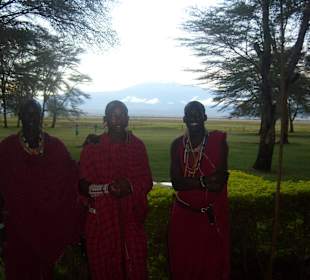 Masai in der Ol Tokay Lodge