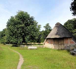 Schafstall am Pestruper Gräberfeld