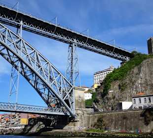 Passage der "Dom Luis I"-Brücke