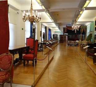 Im Hofmobiliendepot