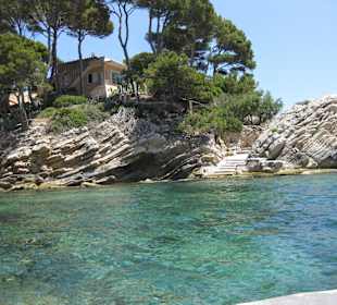 Die Bucht Cala Gat. Top Strand mit Kindern