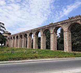Acquedotto Nottolini