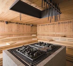 Schmiedesauna (ca. 95° C)