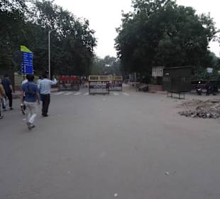 Zugangsstraße zum Taj Mahal