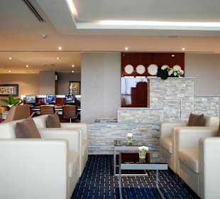 Emirates Lounge