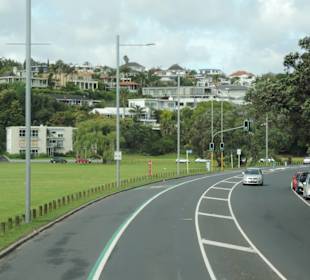 Mit dem Hop on Hop off Bus in Auckland unterwegs