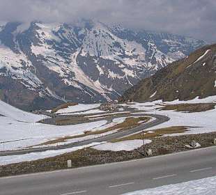 Zufahrt zur Edelweisshuette