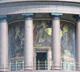 Säulenhalle der Siegessäule