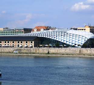 Einkaufszentrum Bálna