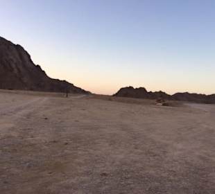 Megasafari, bei den Beduinen in der Wüste