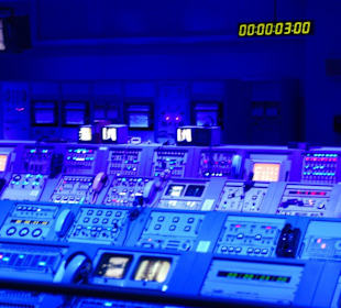 Nachgebildeter Kontrollraum