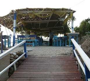 Blick zur erhöhten Terrasse 